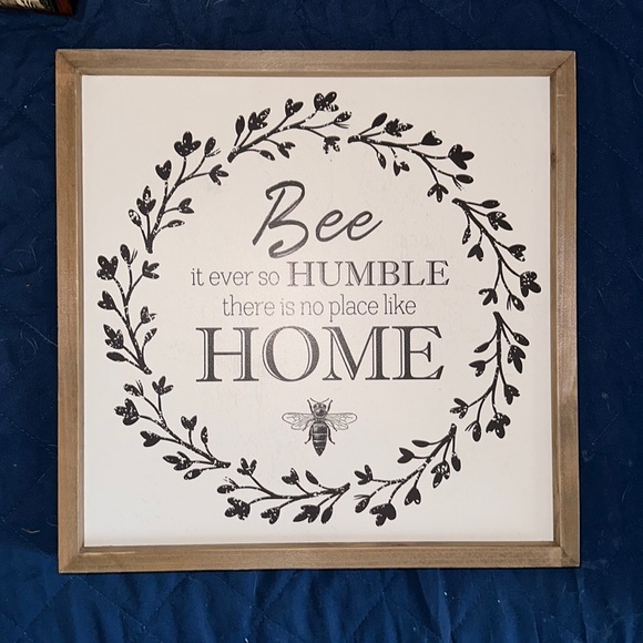 Bee Humble Home Sign - Picture 1 of 1